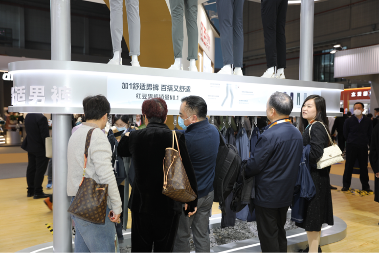 人生就是博尊龙男装服博会4
